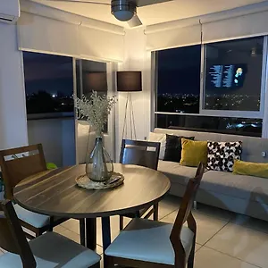 Centro Historico Downtown Depto Completo Alberca Climatizada Ac Parking Free Seguridad 24 Hras Apartment
